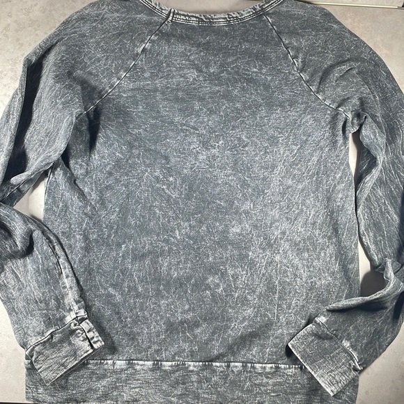 Truly Madly Deeply Urban Outfitters Sweatshirt 100% cotton soft lightweight M - Picture 5 of 8